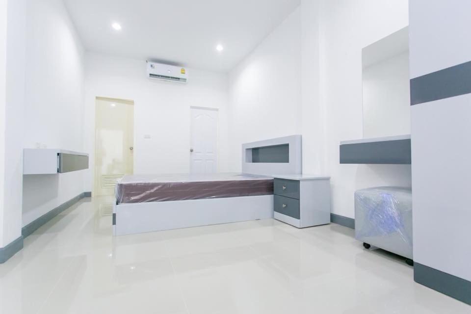 K&K Apartment Bangphli Kültér fotó